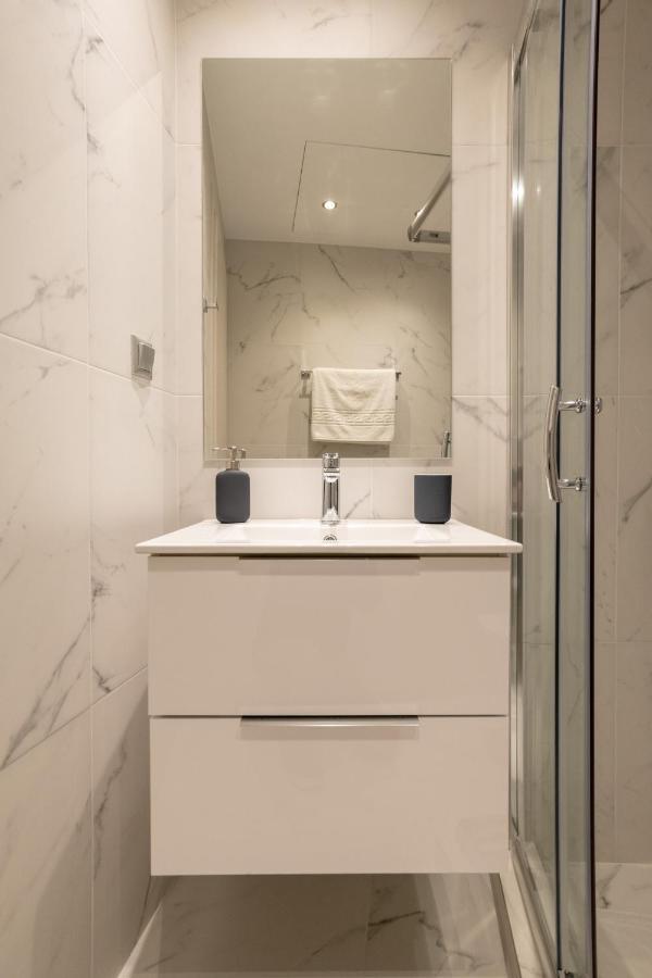 A12 Pristine 1Bedrooom Flat Near Parthenon In Athens' Heart Apartment Exterior photo